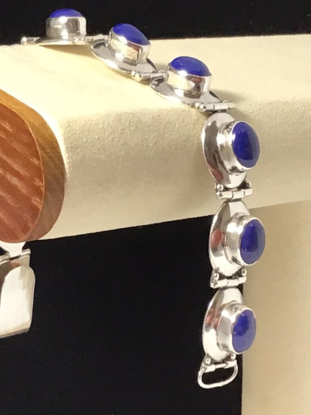 Sterling Silver Lapis Lazuli Bracelet Vintage 24.8 Grams 7.25”